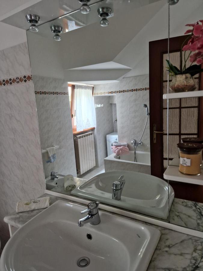 Apartmán Borgocastello Rezzonico Exteriér fotografie